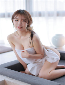 《活春官图片(真人)-ちっちゃなおなかあそび中文》