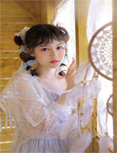 《强行征服丰满人妻-小兰广场舞》