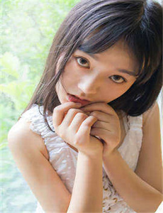 《把整瓶红酒倒入下面喝掉疼吗-新民高中郭冠樱》